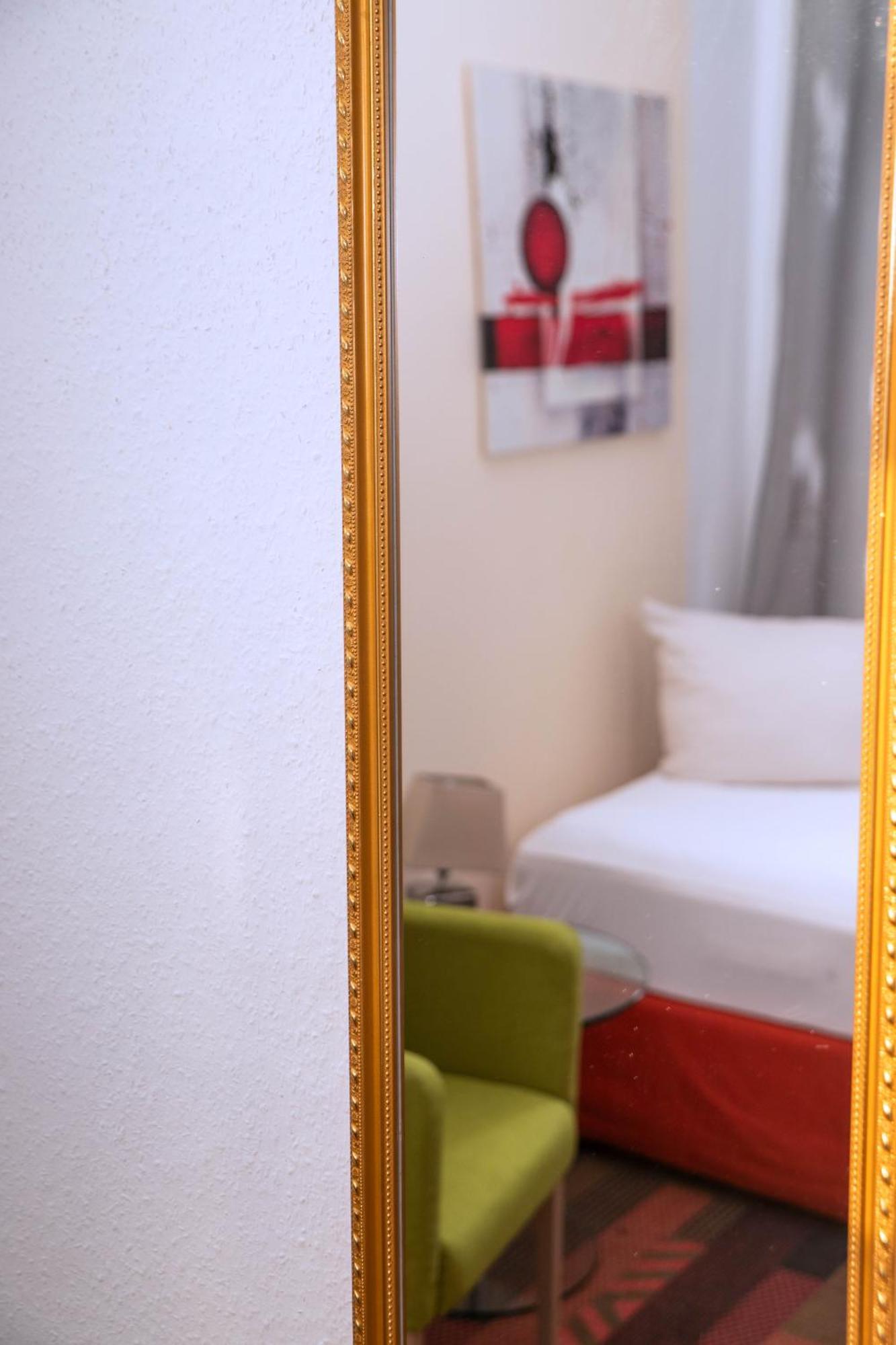 Rothenberger Plauen Hotel Ngoại thất bức ảnh
